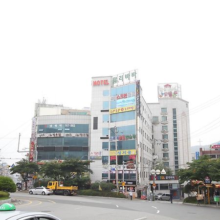 Alibaba Motel Busan Eksteriør billede